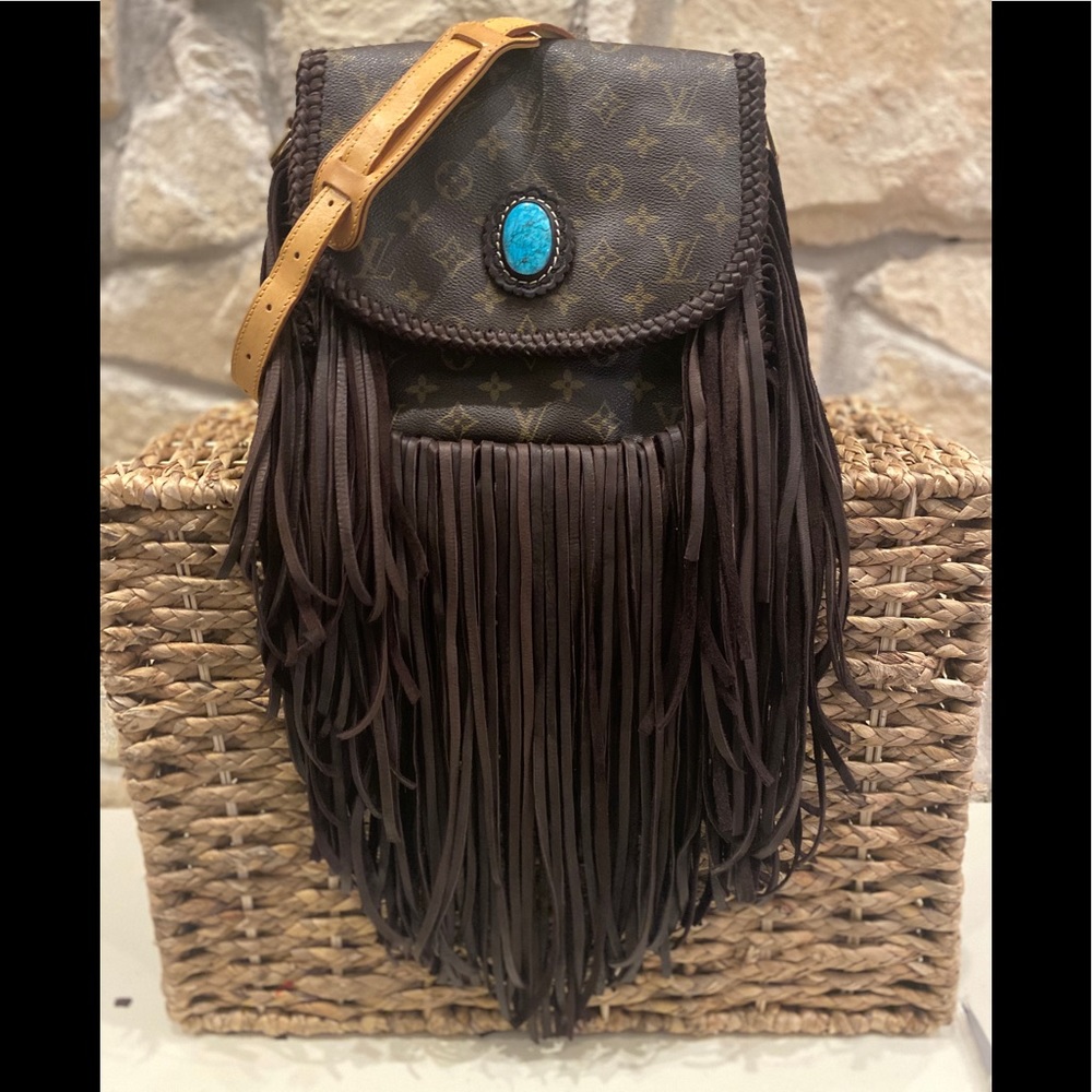 Sold!  Fringed Louis Vuitton Saint Cloud GM